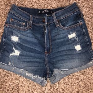 Hollister high waisted shorts